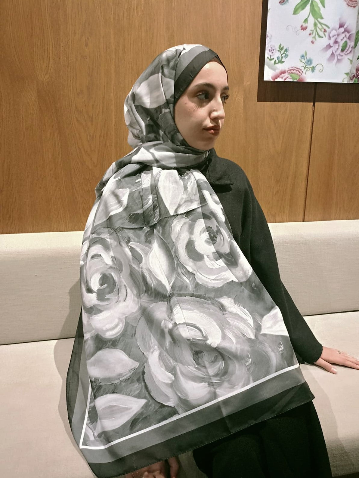 Gül Desen Pamuk Şal Siyah